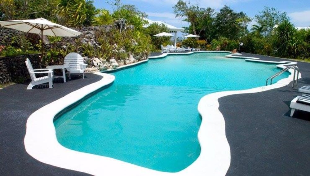 Jamaica Palace Hotel 6/66