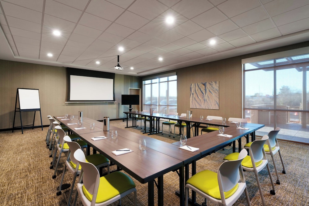 SpringHill Suites by Marriott Cottonwood 40/47
