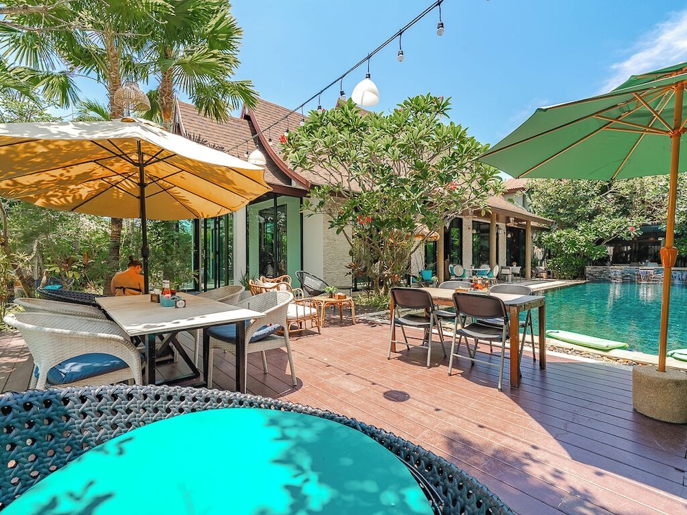 Coco Retreat Phuket Resort & Spa 46/50