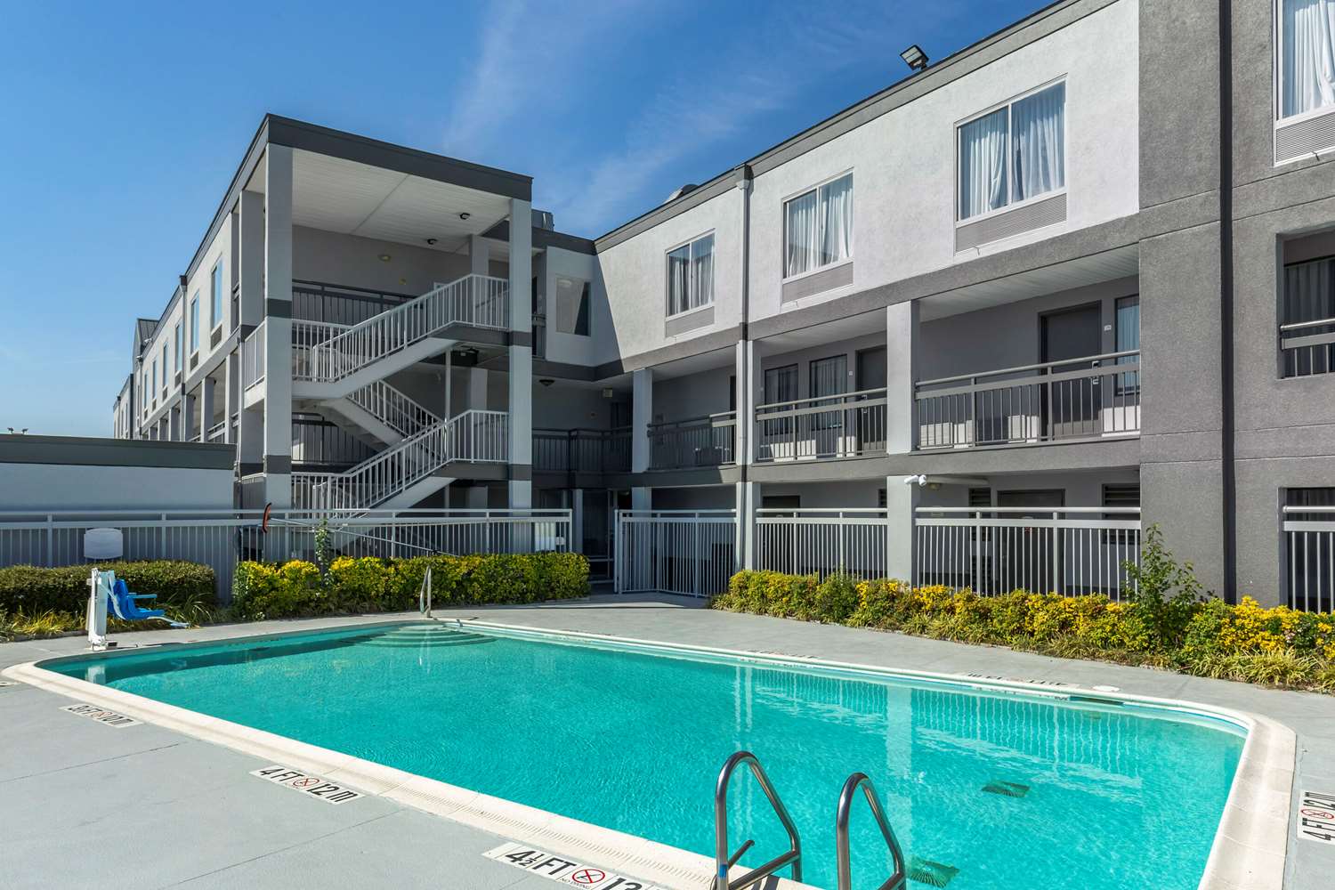 Quality Inn Fayetteville near Fort Bragg 28/28