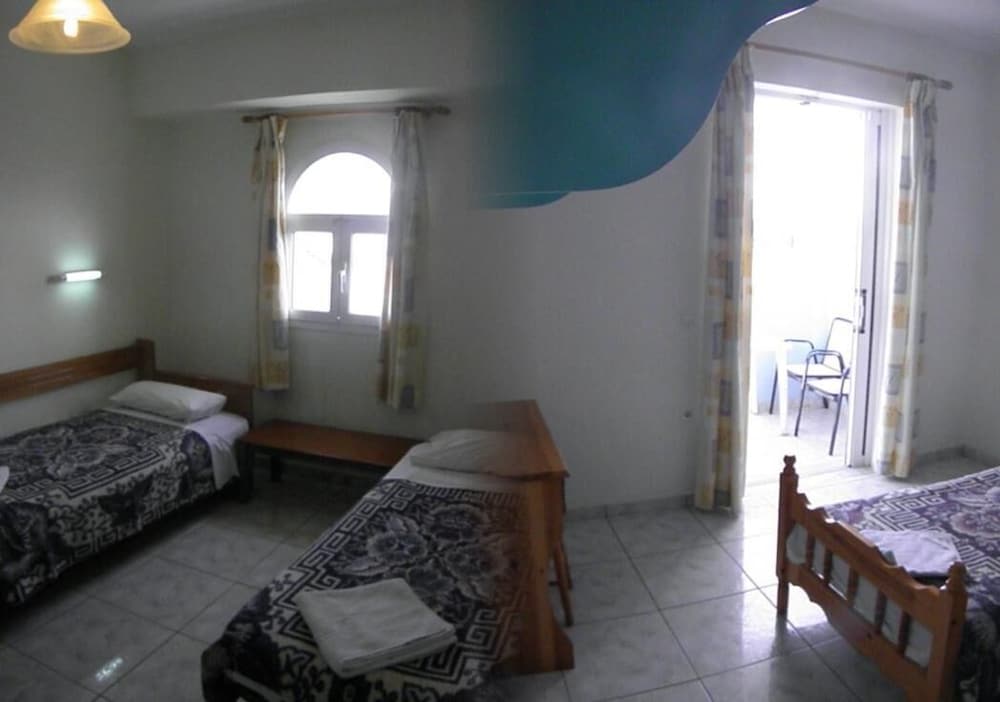 Vossos Hotel Apartments 29/41