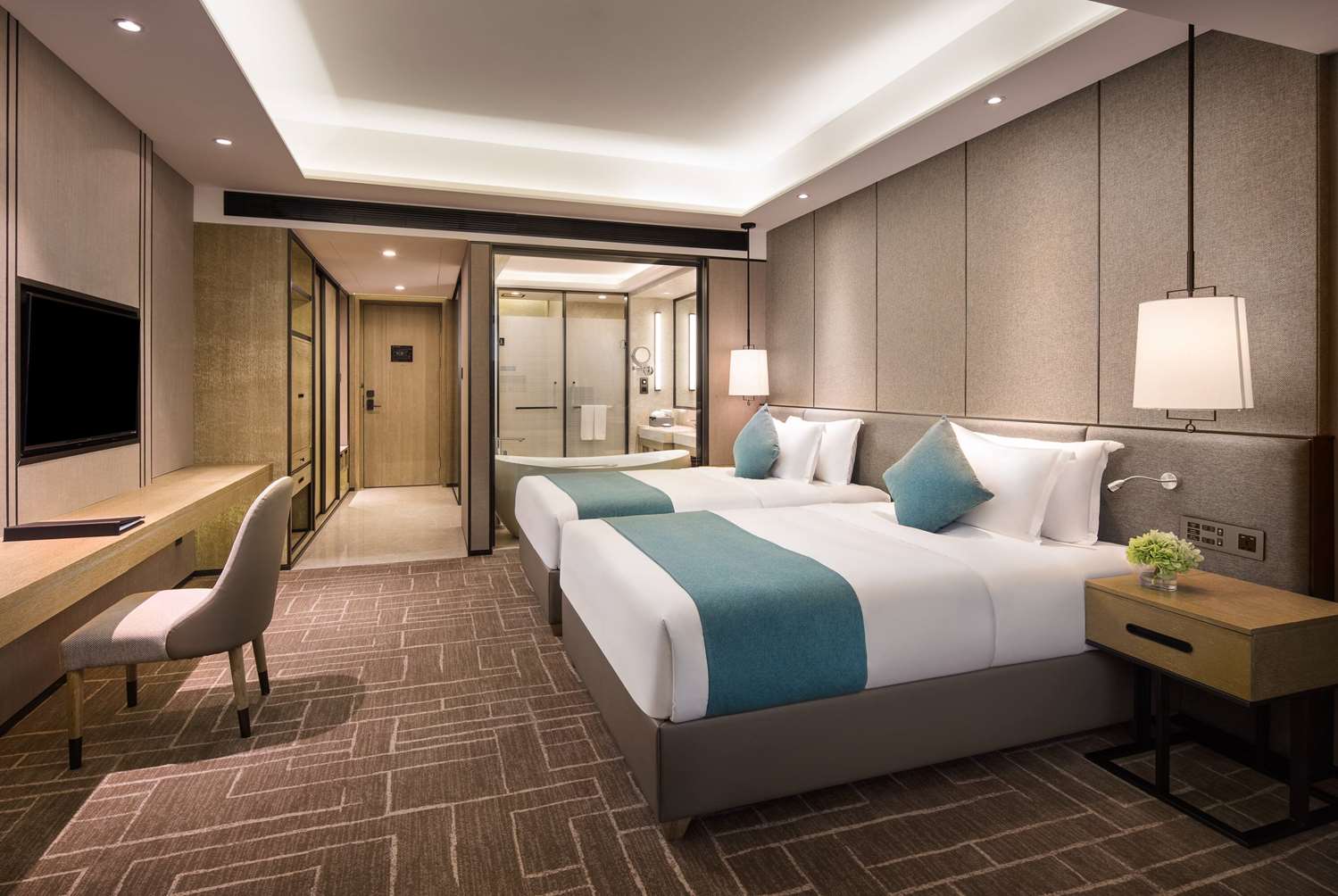 Wyndham Grand Maoming 12/38