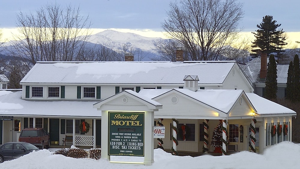 Briarcliff Motel 2/30