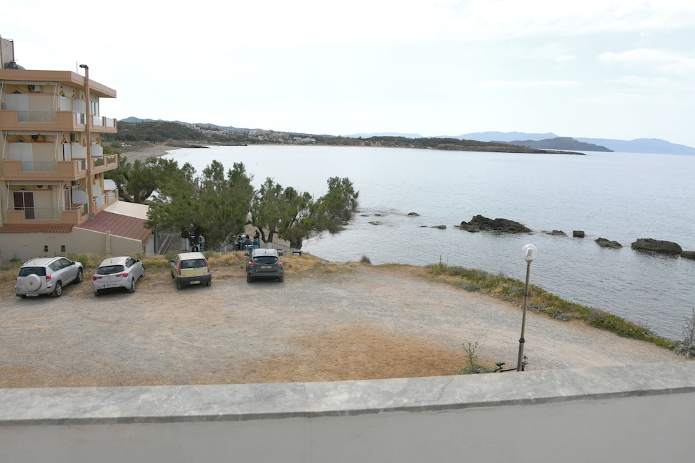Klinakis Beach Hotel 49/60