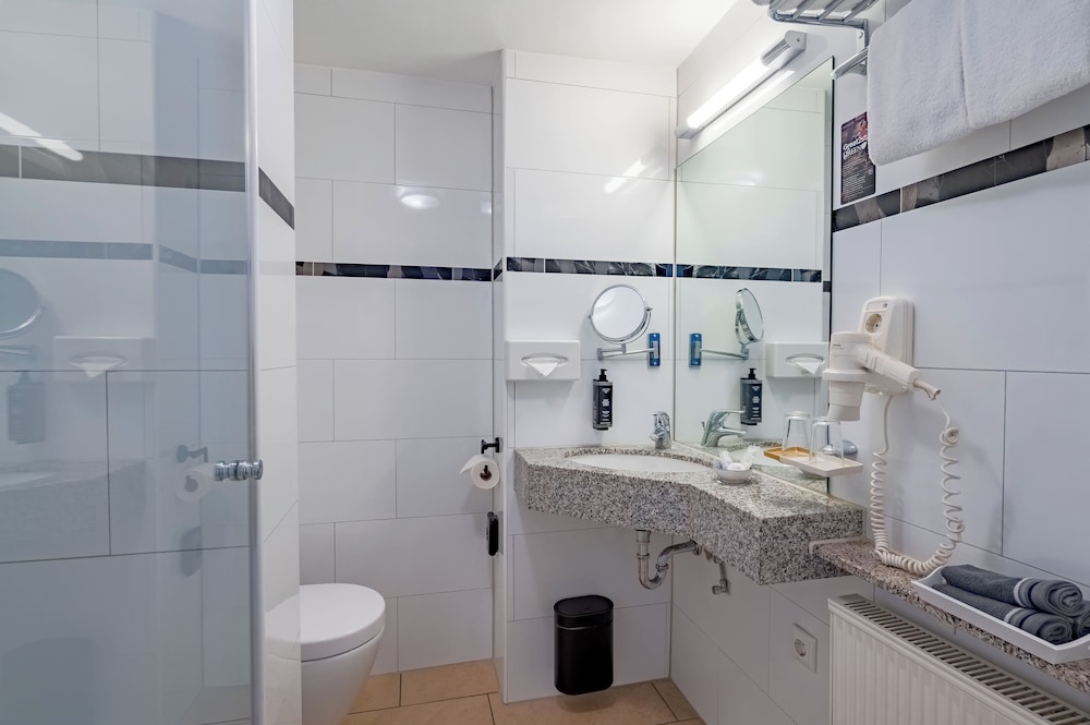 Rugs Hotel Dusseldorf 50/50