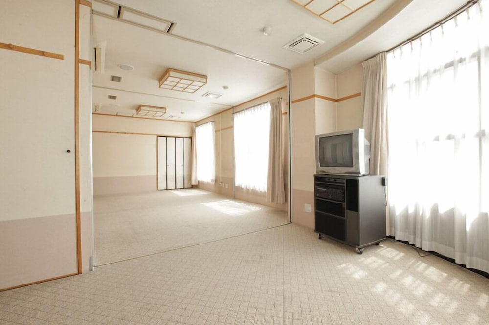 Hotel Tajimi Hills Riverside 22/26