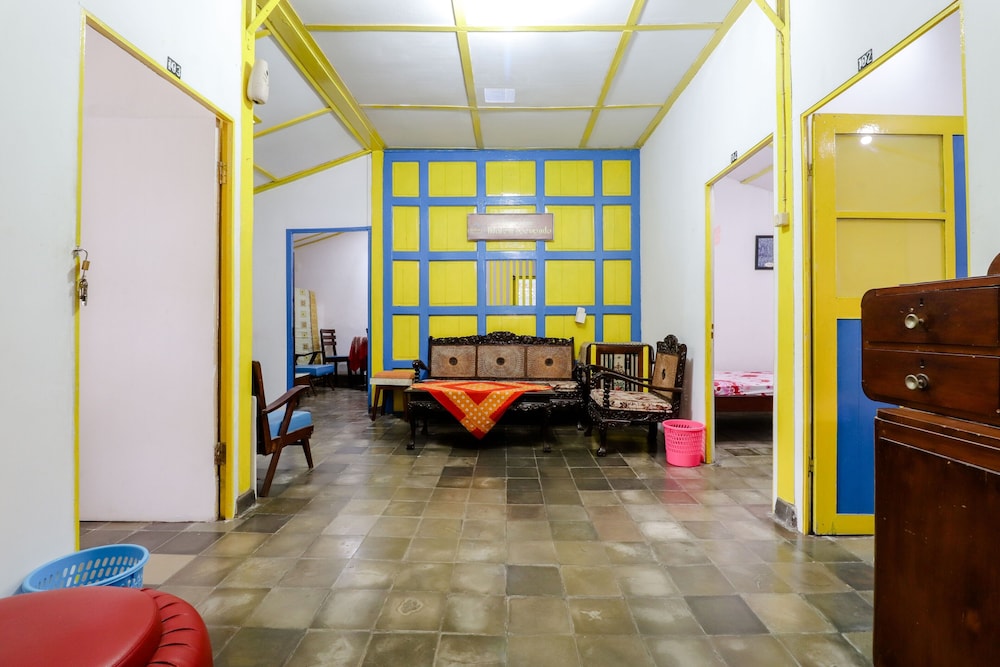 Homestay Ndalem Soewondo by ZUZU 15/22