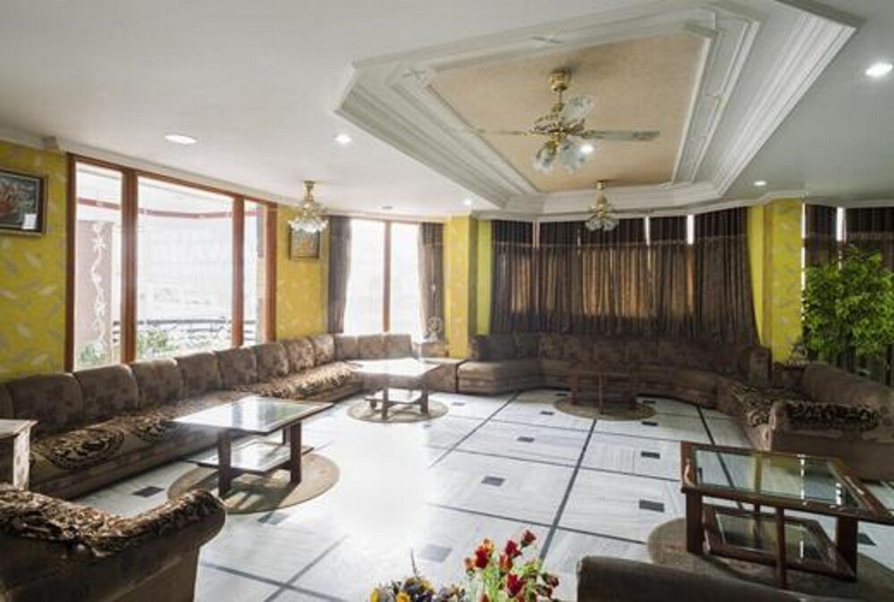 HOTEL BHAWANI INTERNATIONAL 38/45