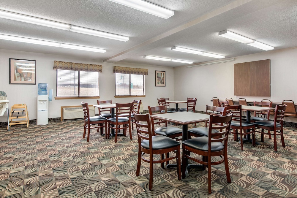 Quality Inn & Suites Lebanon I-65 28/38