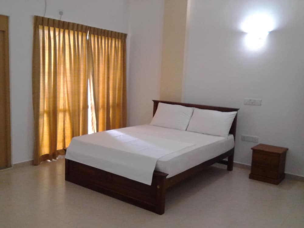 Hotel Oviya 9/28