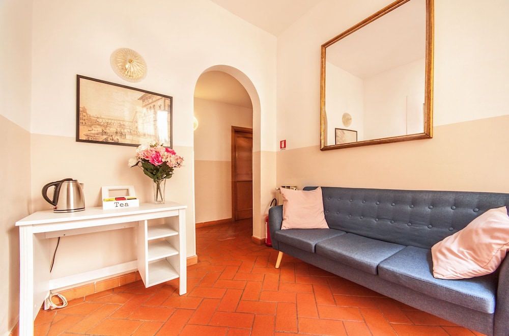Hotel Costantini 57/73