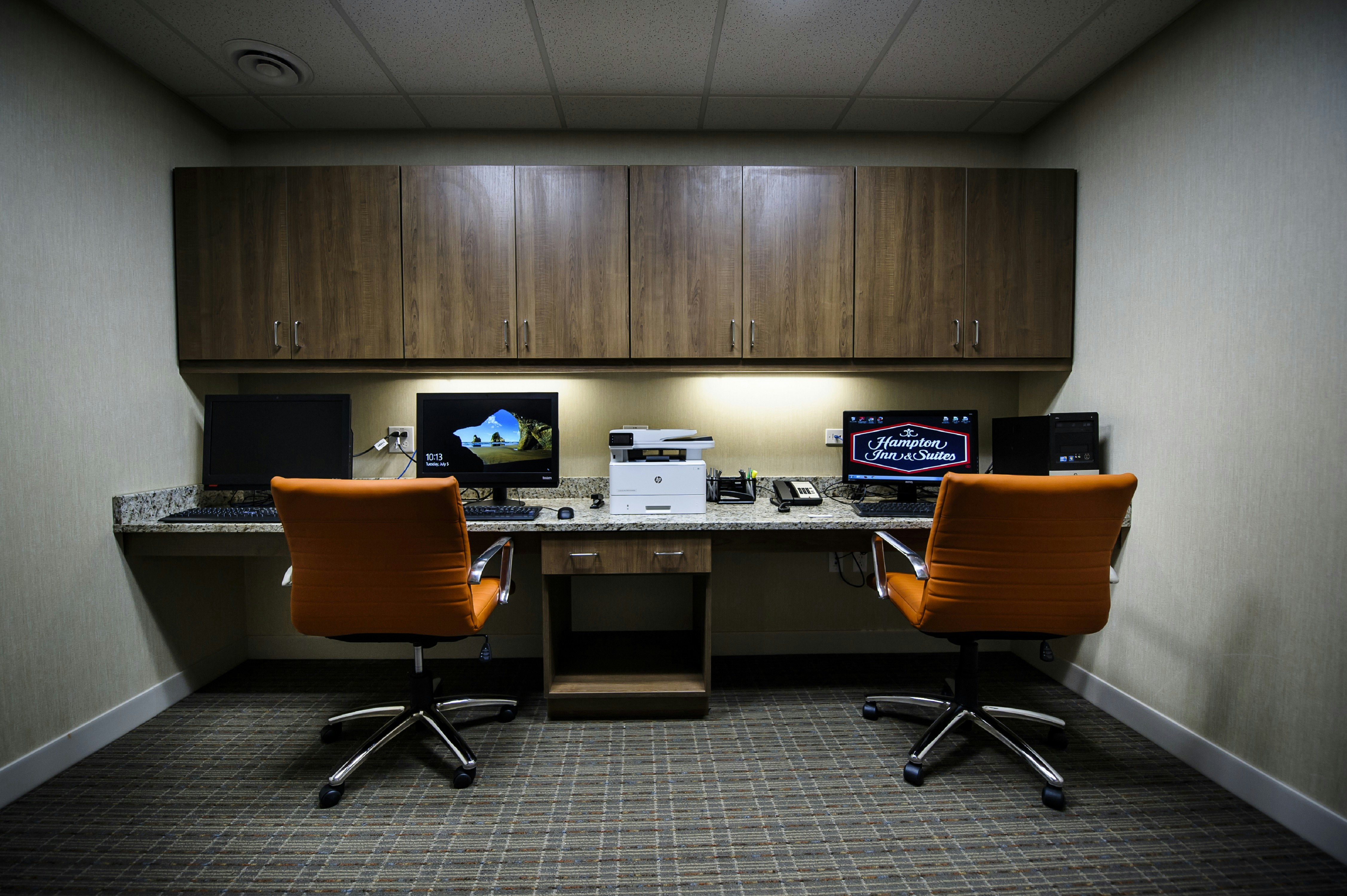 Hampton Inn & Suites by Hilton Truro 21/26
