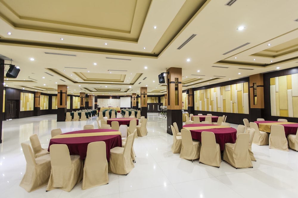 Orchardz Jayakarta Hotel 46/73