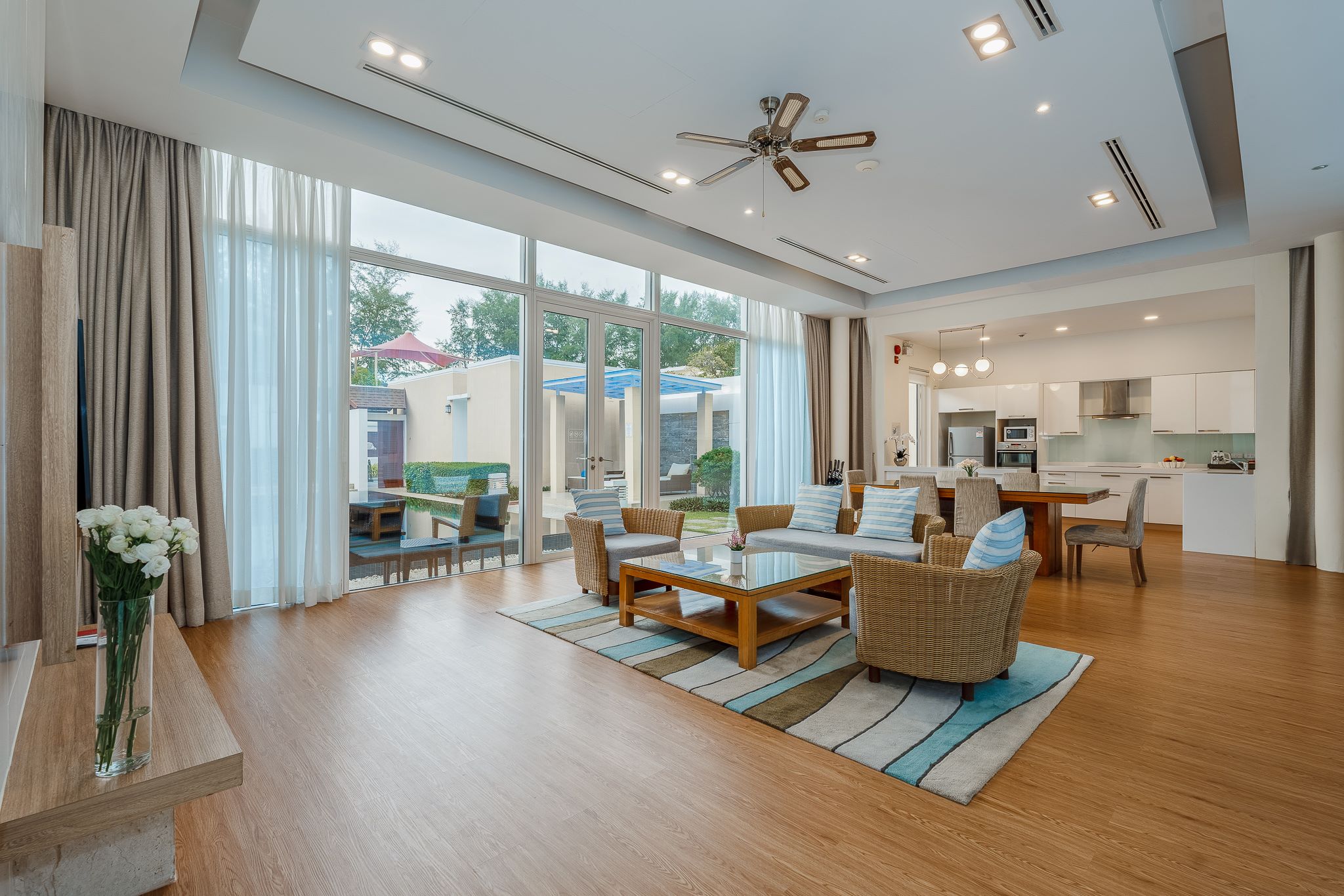 Andaman Pool Villas Maikhao Phuket 54/76
