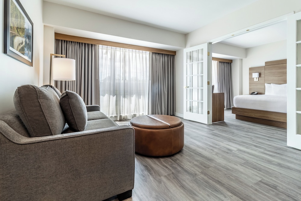 Atrium Inn Vancouver 28/48