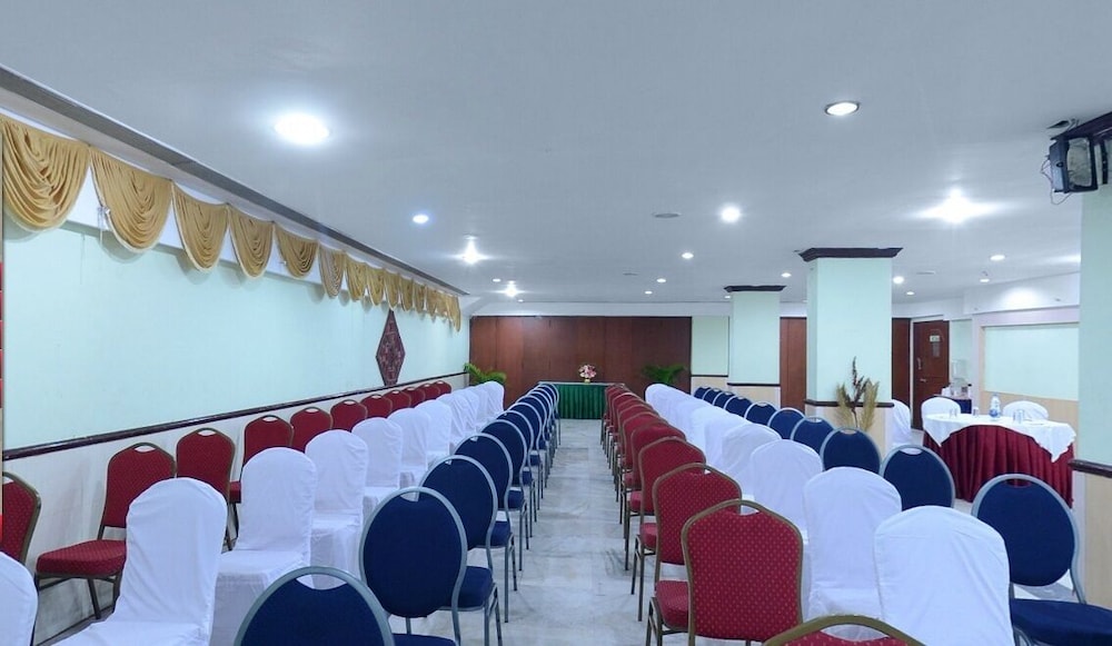 Royal Regency Lifotel by Crossway 24/42