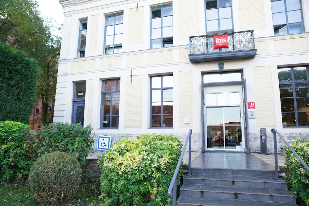 Ibis Douai Centre 3/65