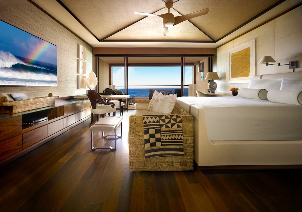 Four Seasons Resort Lanai 17/80