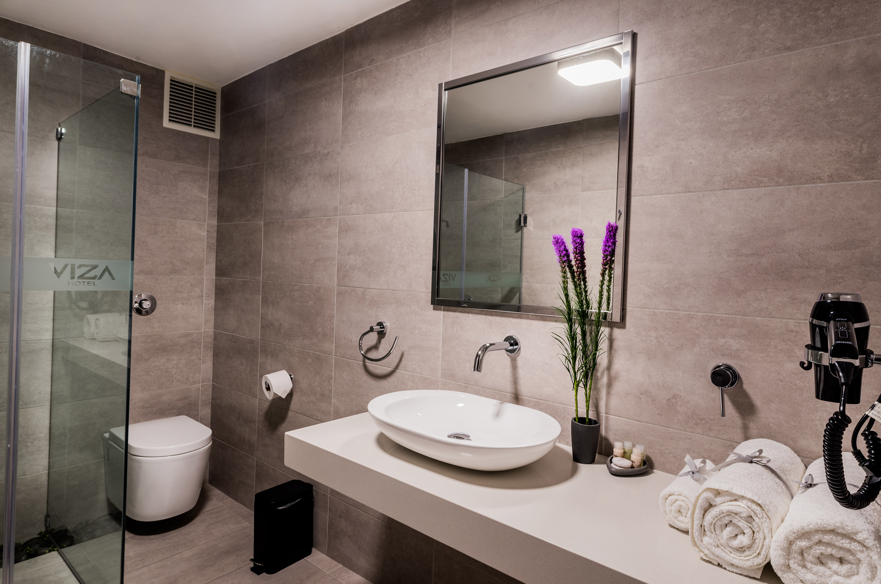 Hotel Viza 50/53