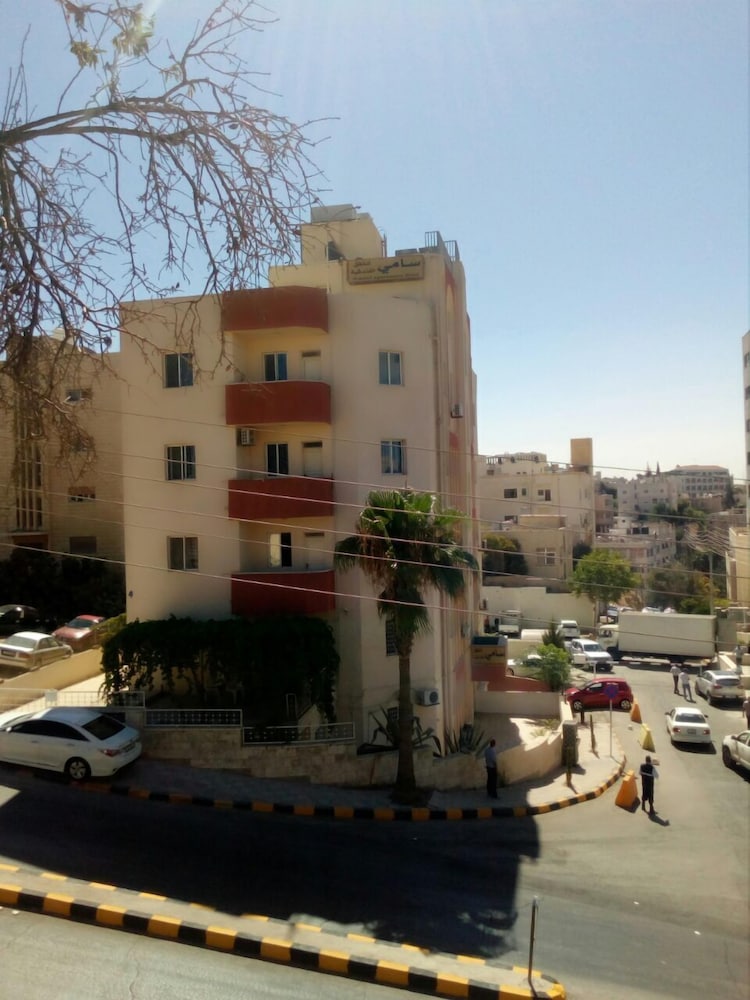 Sami Apartments 4/50