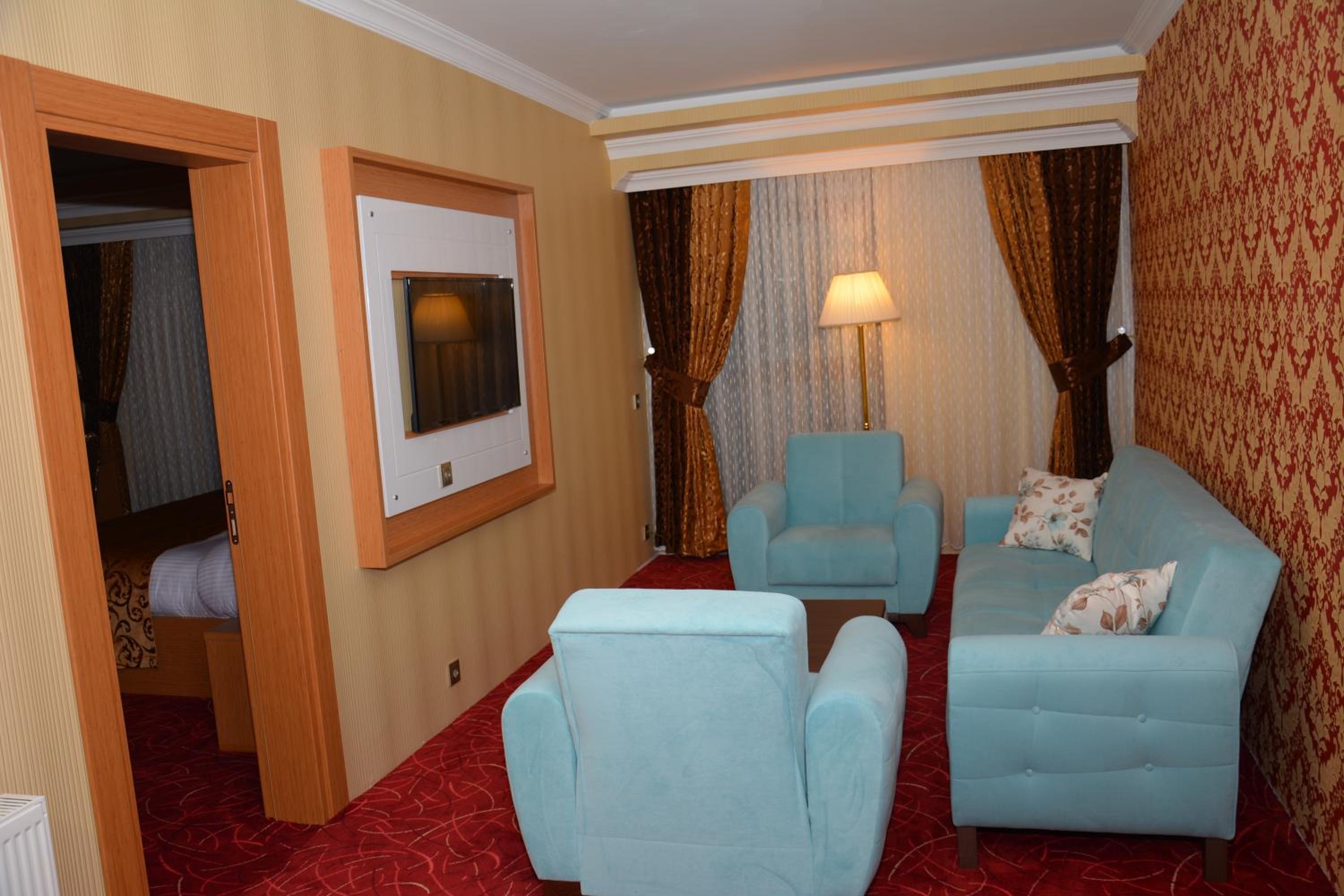 Haldi Hotel 9/23