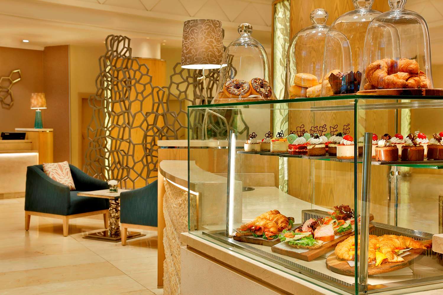 Hilton Durban 3/32