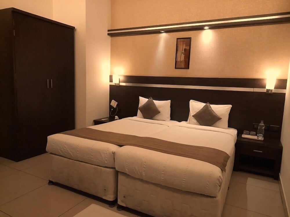 NAGARJUNA SUITES 18/43