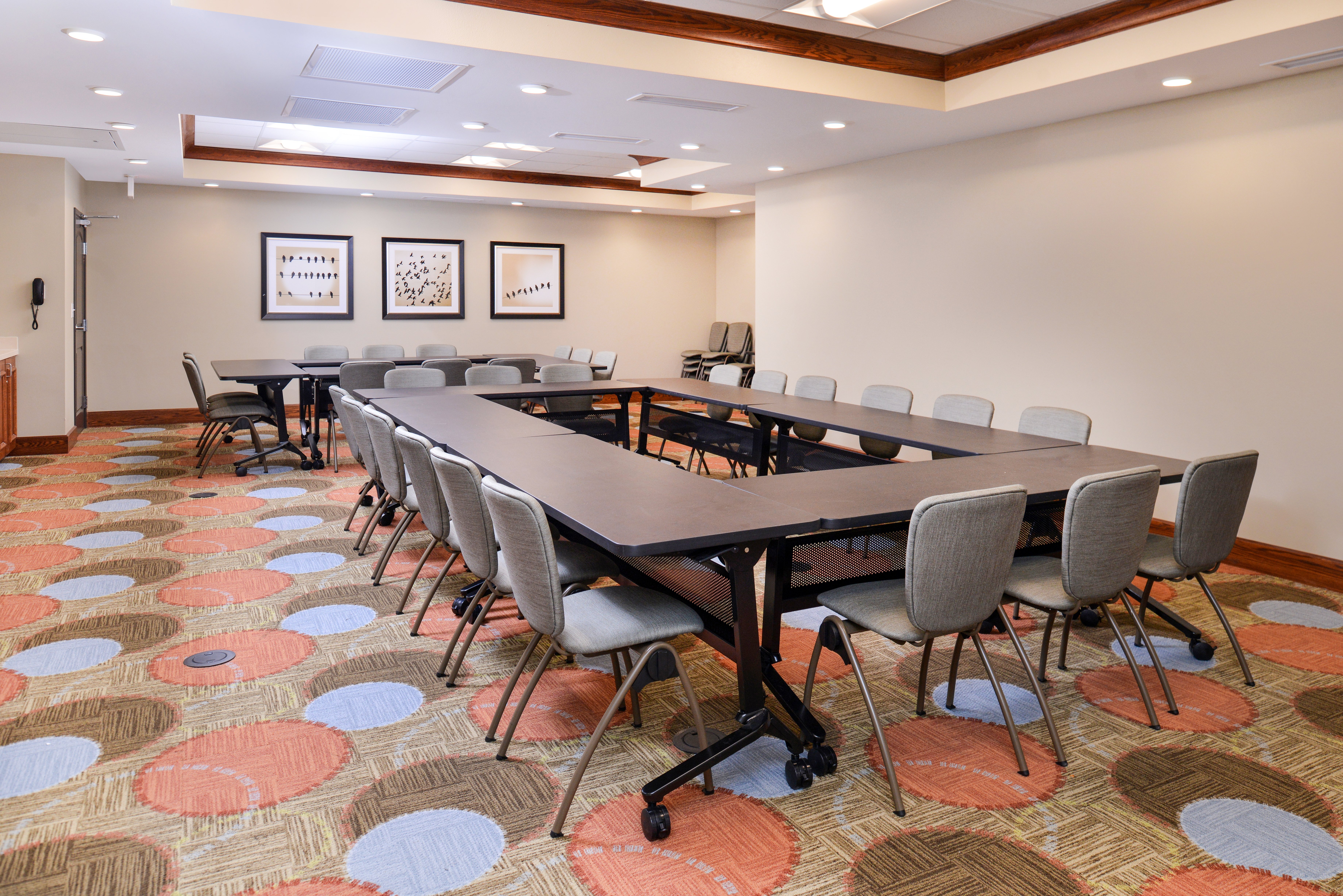 STAYBRIDGE SUITES ROCHESTER COMMERCE DR NW 50/56