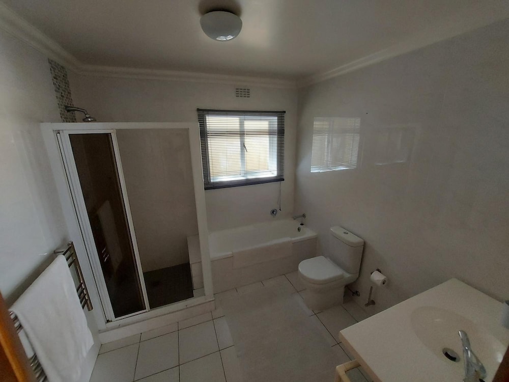 Newlands Guest House 39/39