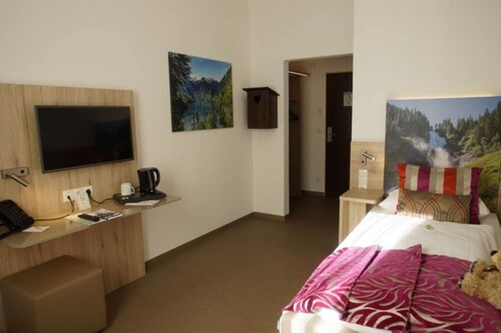 Hotel And Restaurant Edel Weiss Bremen 46/71