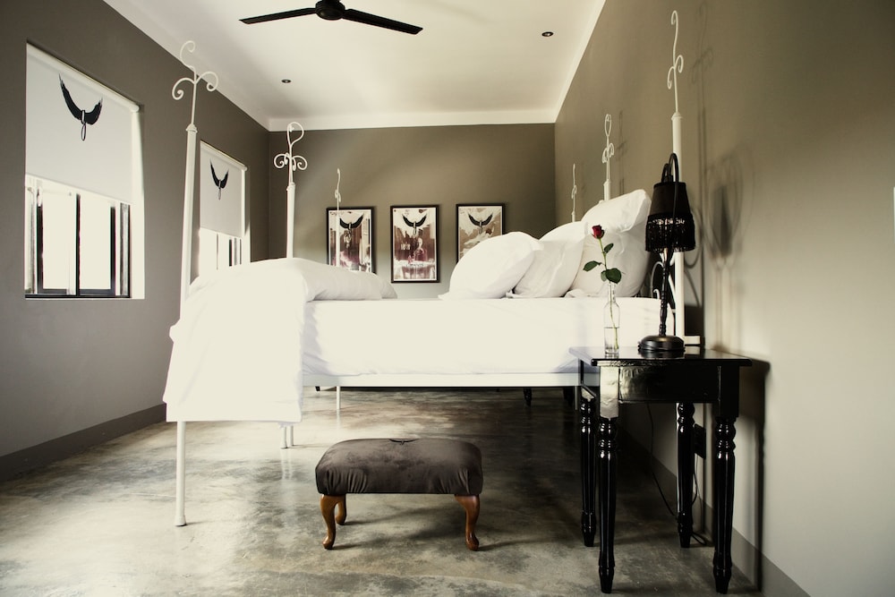Grand Cafe & Rooms 10/33