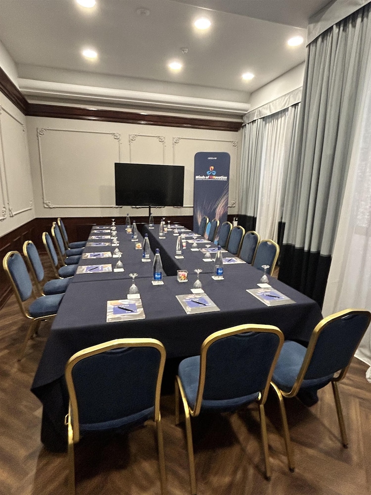 Radisson Blu Ghr Hotel Rome 63/76