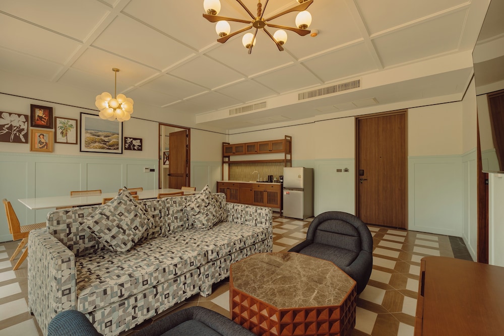 Sugar Marina Resort-LAGOON-Villas, Naiyang Beach 74/91