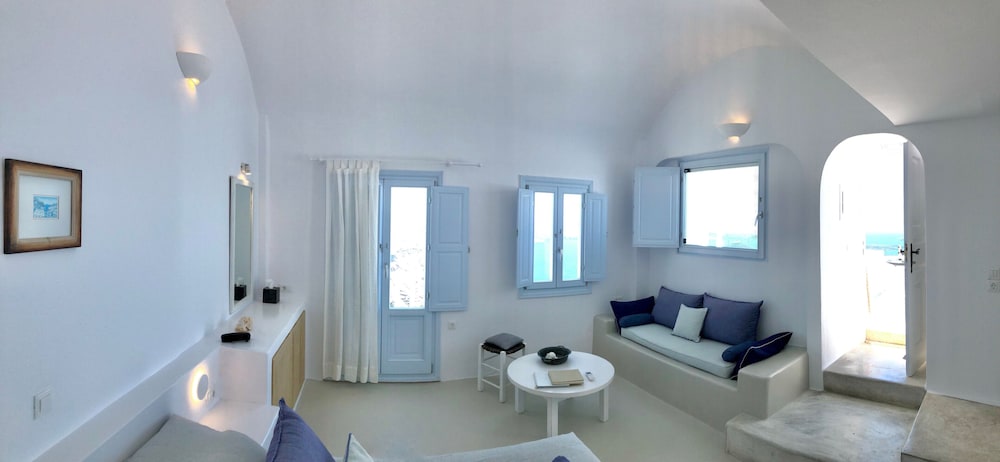 Altana Heritage Suites 14/14