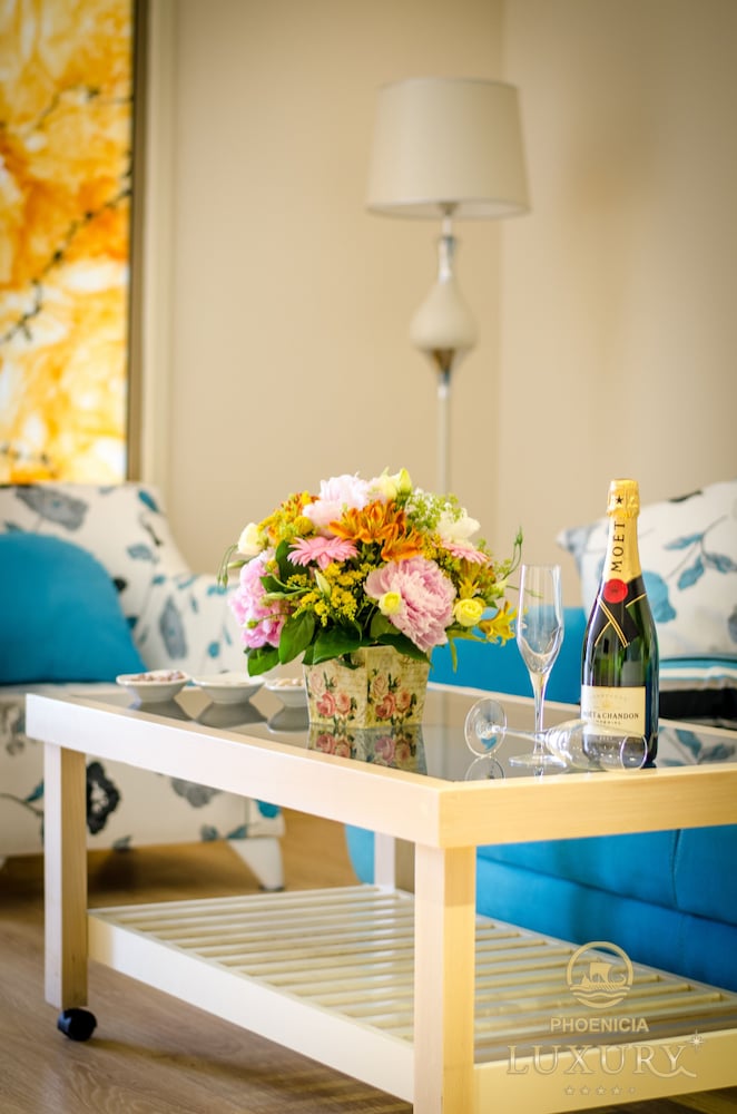Phoenicia Luxury 40/55