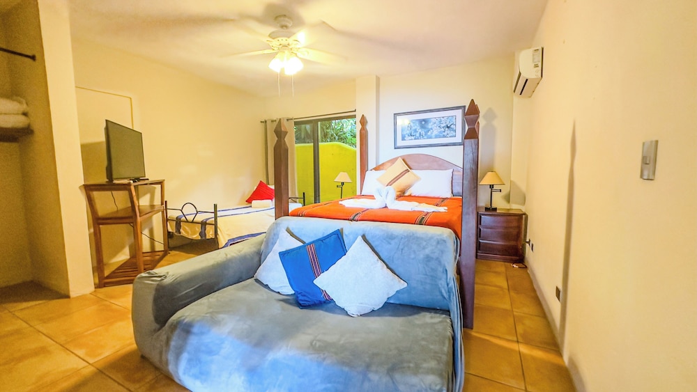 Mango Moon Villa 13/48