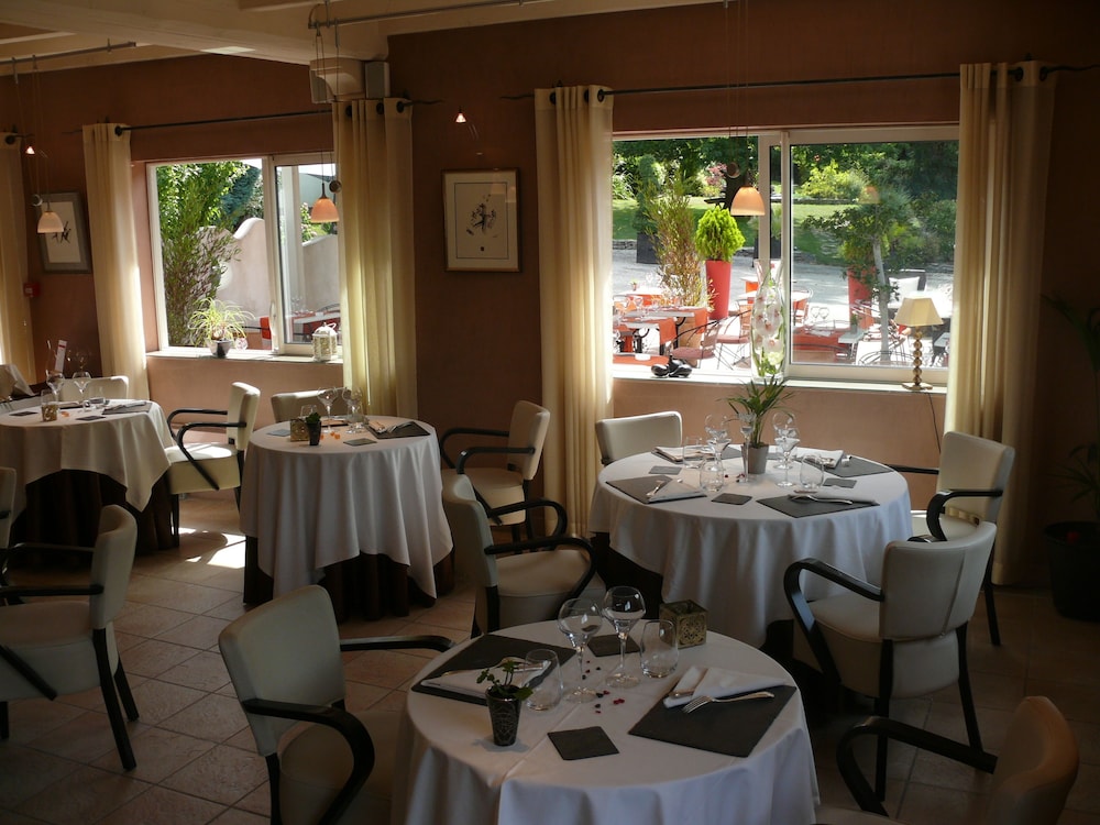 Les Criquets HÔtel Restaurant Spa 43/49
