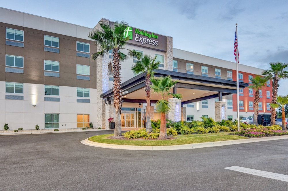 HOLIDAY INN EXPRESS FORT WALTON BEACH CENTRAL 1/47