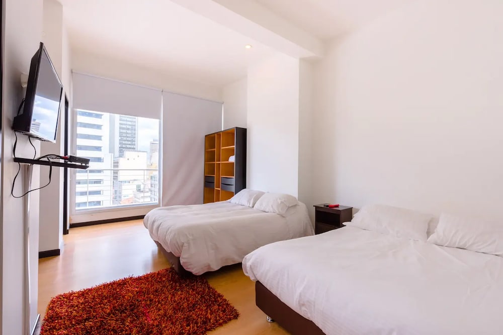 Hotel Aparta Suite Continental 25/75