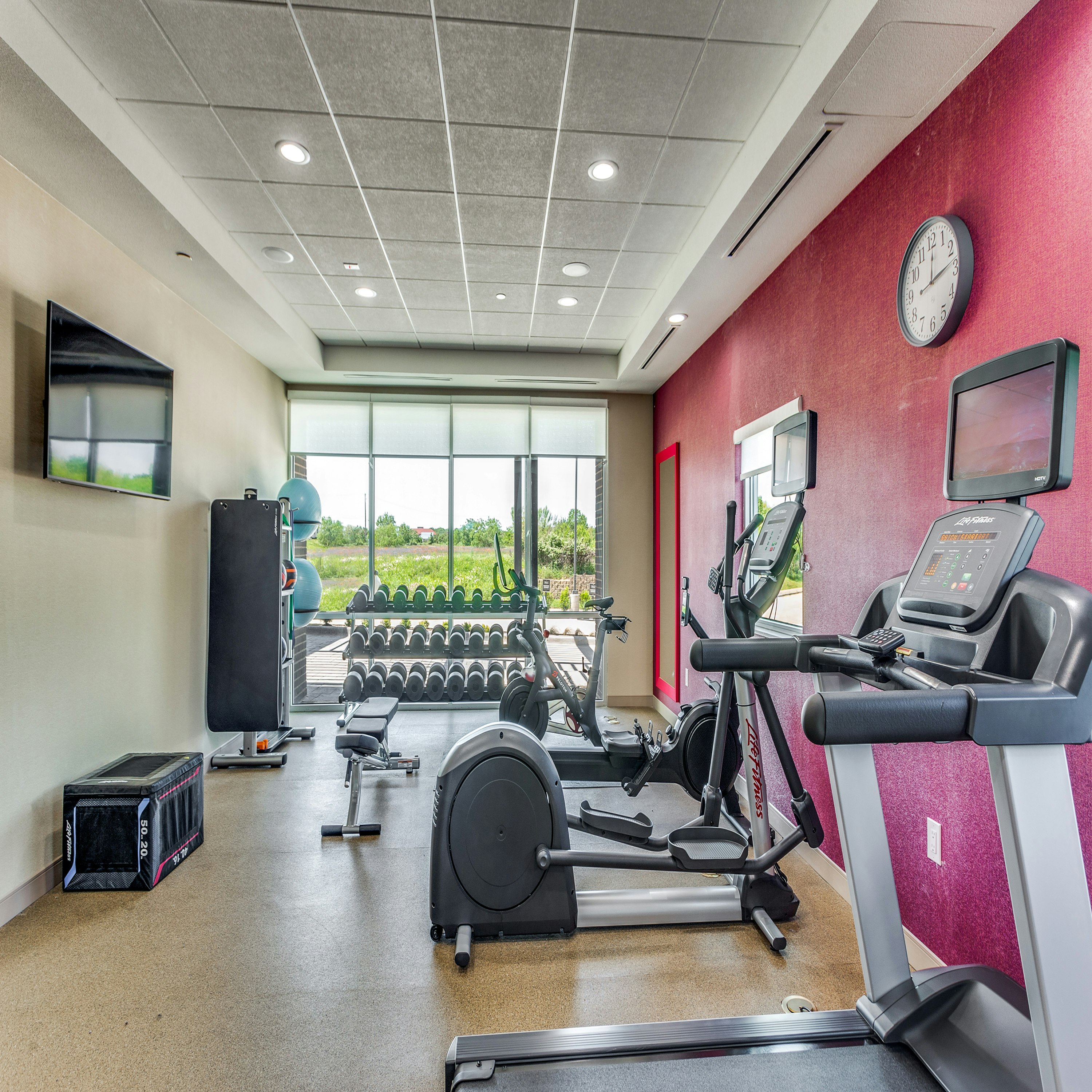 Home2 Suites by Hilton Fort Worth Arlington West 23/42
