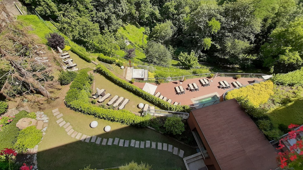 Hotel Resort & Spa Miramonti 72/75