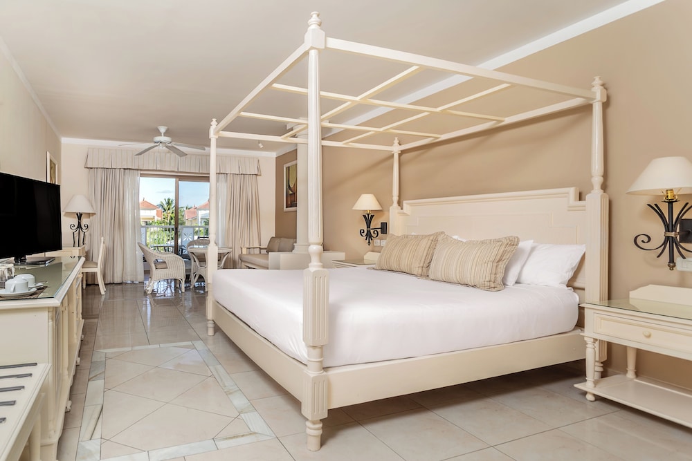 Bahia Principe Escape Aquamarine - Adults Only 17/72