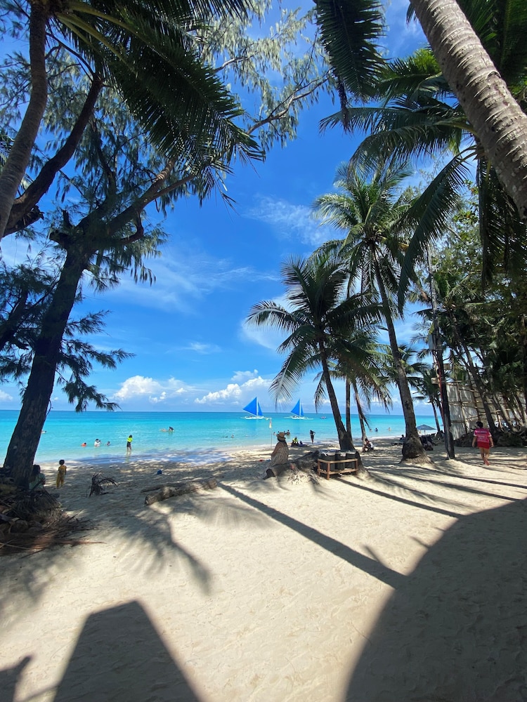 Nigi Nigi Too Beach Resort 51/61