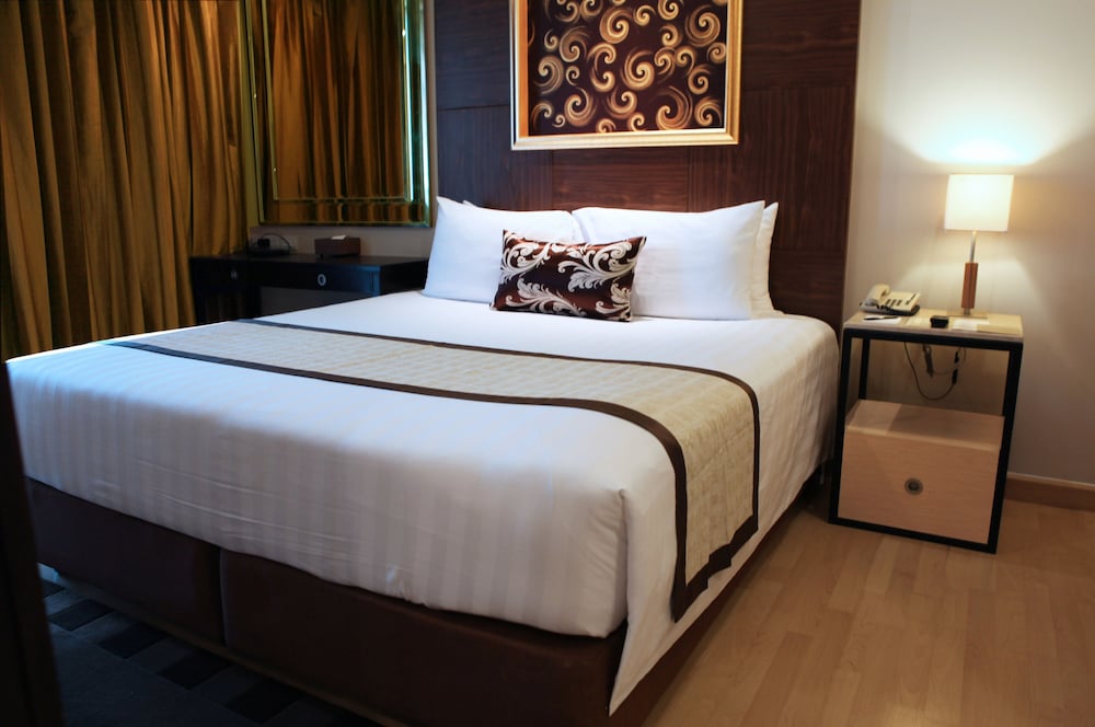 Admiral Premier Bangkok 17/69