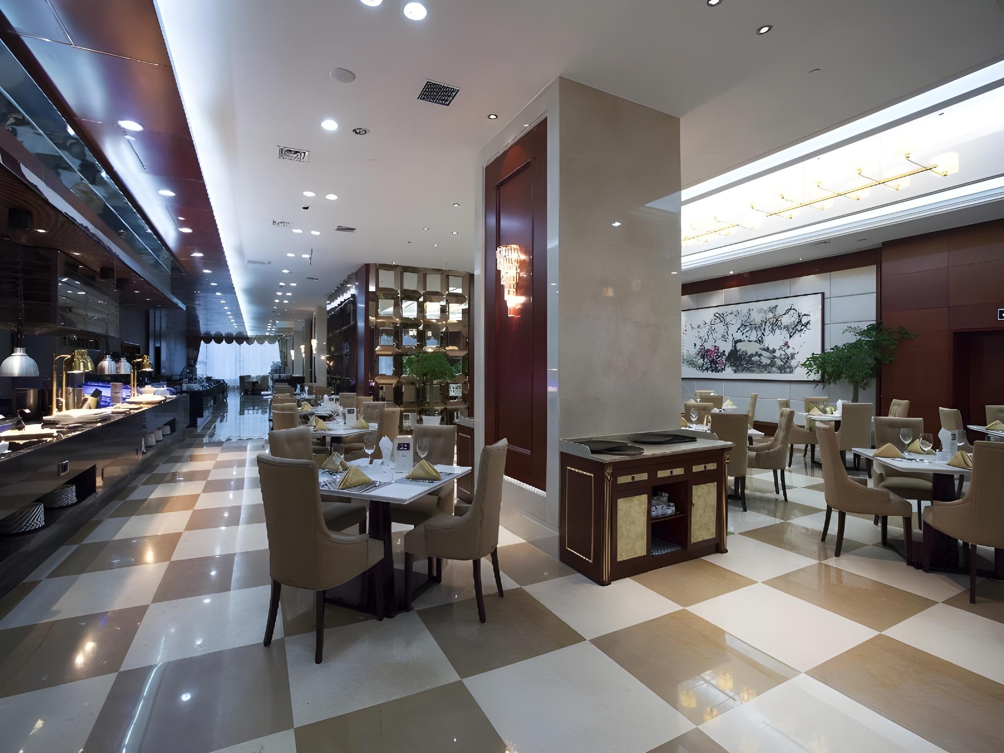 Yangzhou Pearl International Hotel 33/44