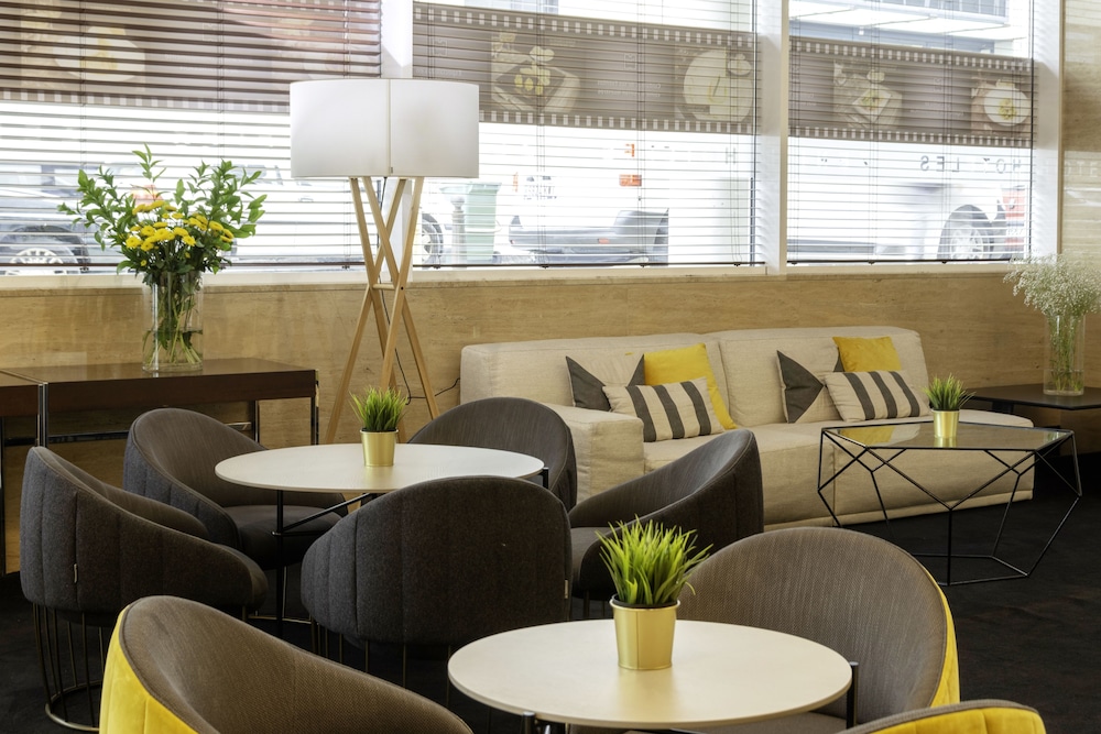 Hotel Zenit Coruna 30/66