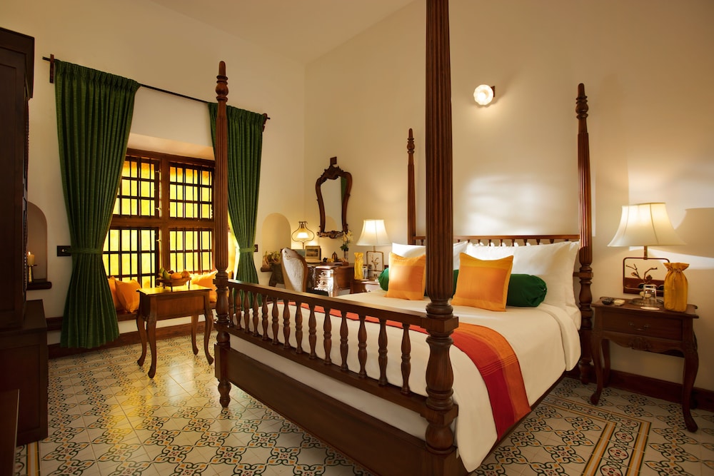 IMPERIAL, DELUXE, KING BED