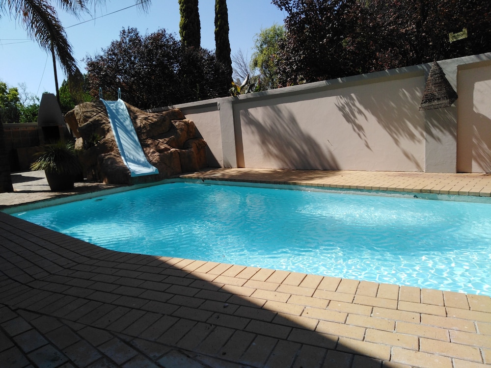 Tuscany Boutique Hotel 40/50