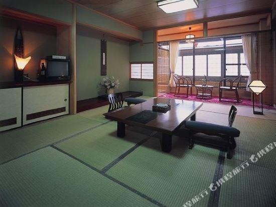 Tsukinoakari 13/17