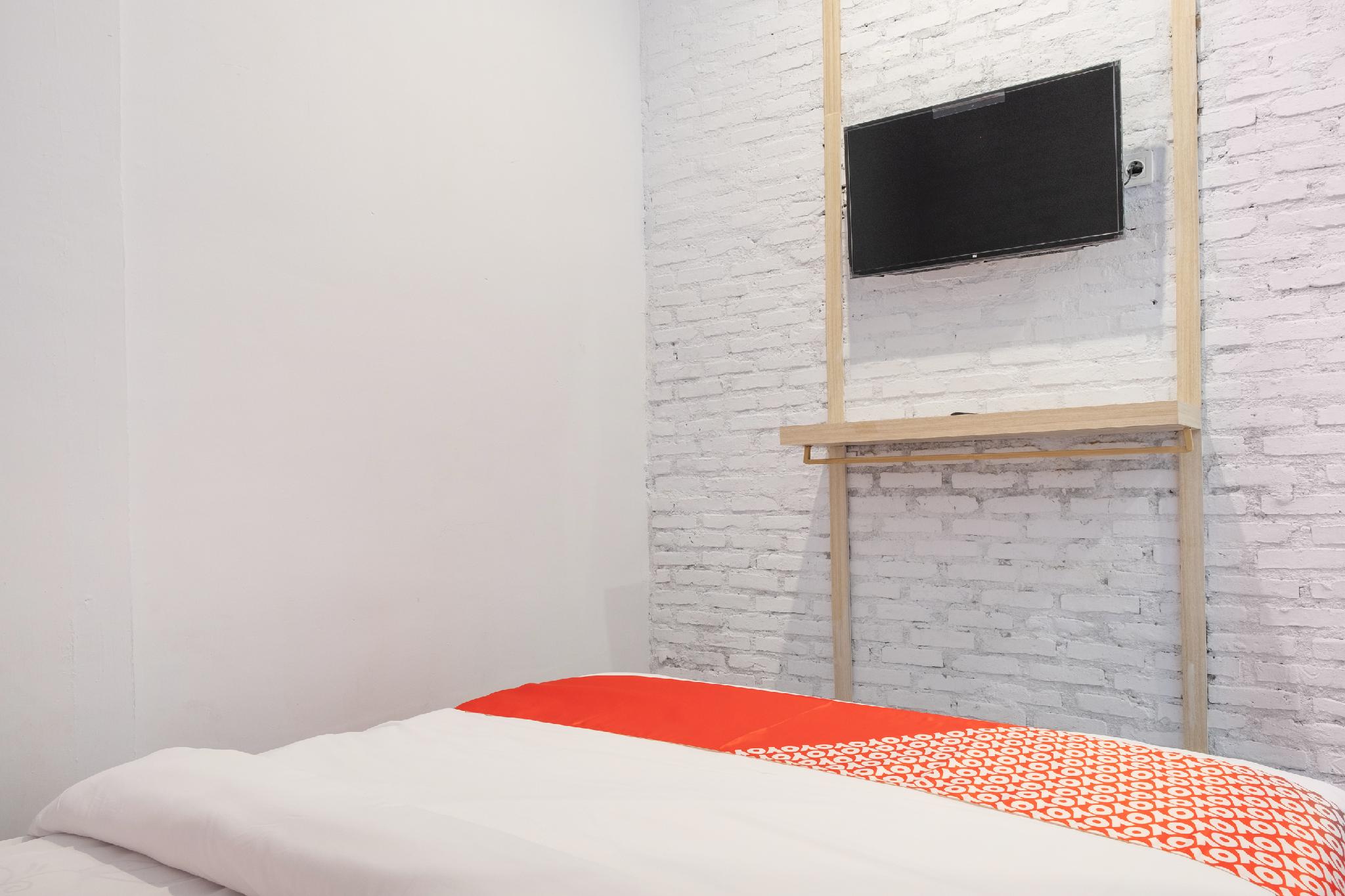 Super OYO 3150 Theodore Homestay 17/24